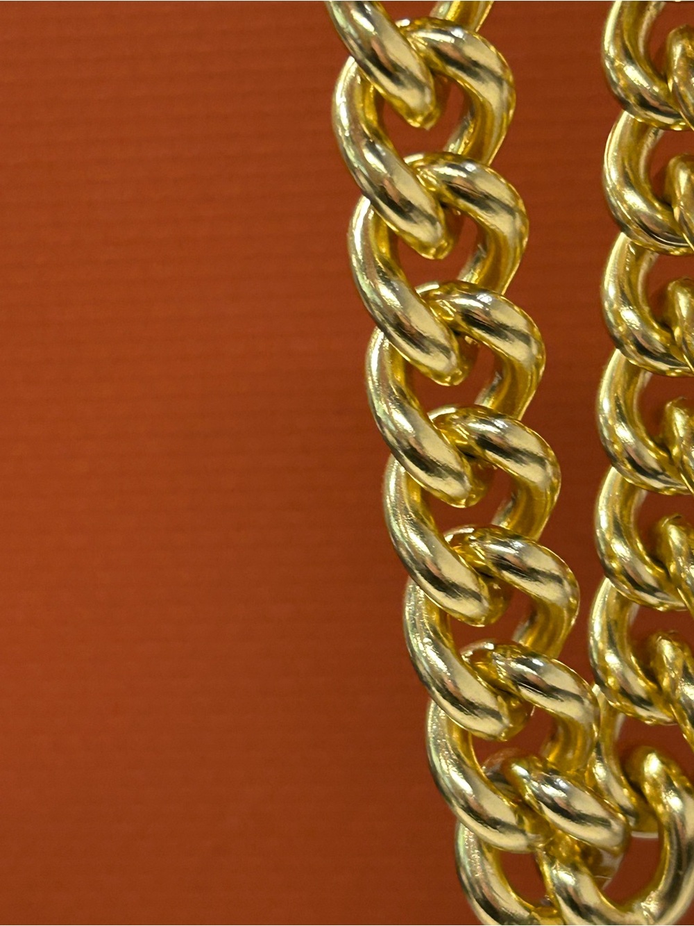 Gold Chunky Curb Chain Necklace - Bold Women's Jewelry - Picture 7 of 8